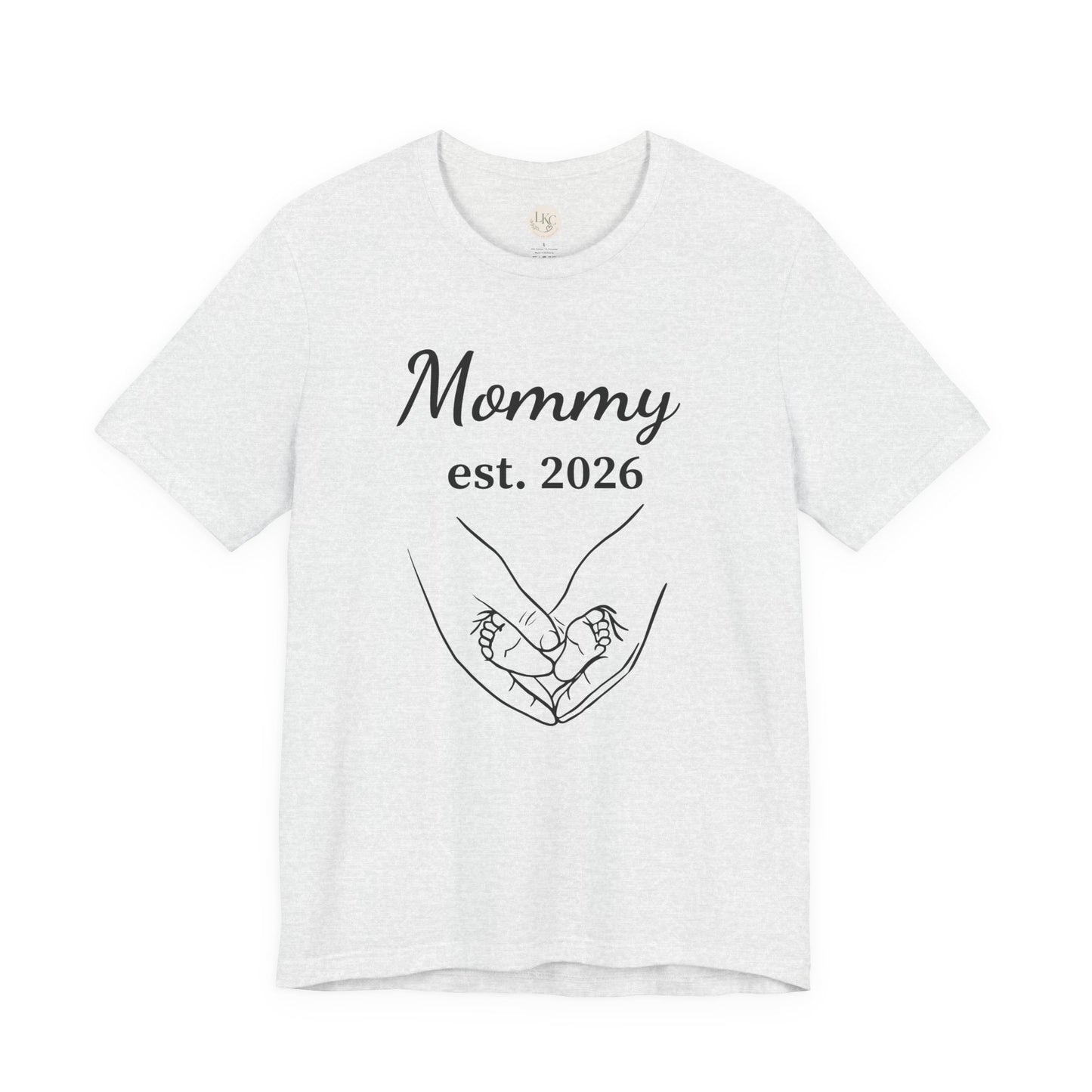 Mommy Est. 2026 T‑Shirt — New Mom Pregnancy Announcement Tee