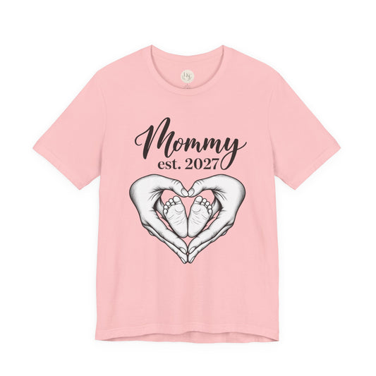Mommy Est. 2027 T-Shirt