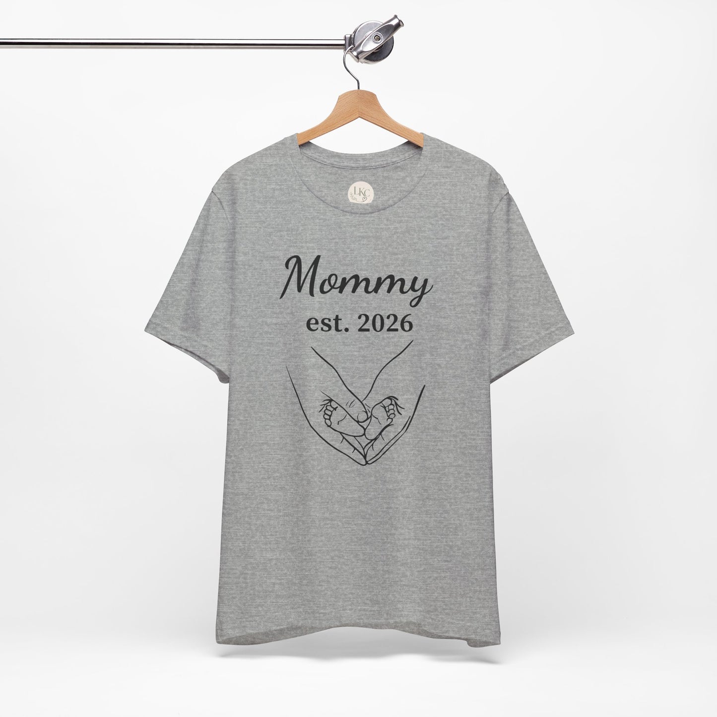Mommy Est. 2026 T‑Shirt — New Mom Pregnancy Announcement Tee