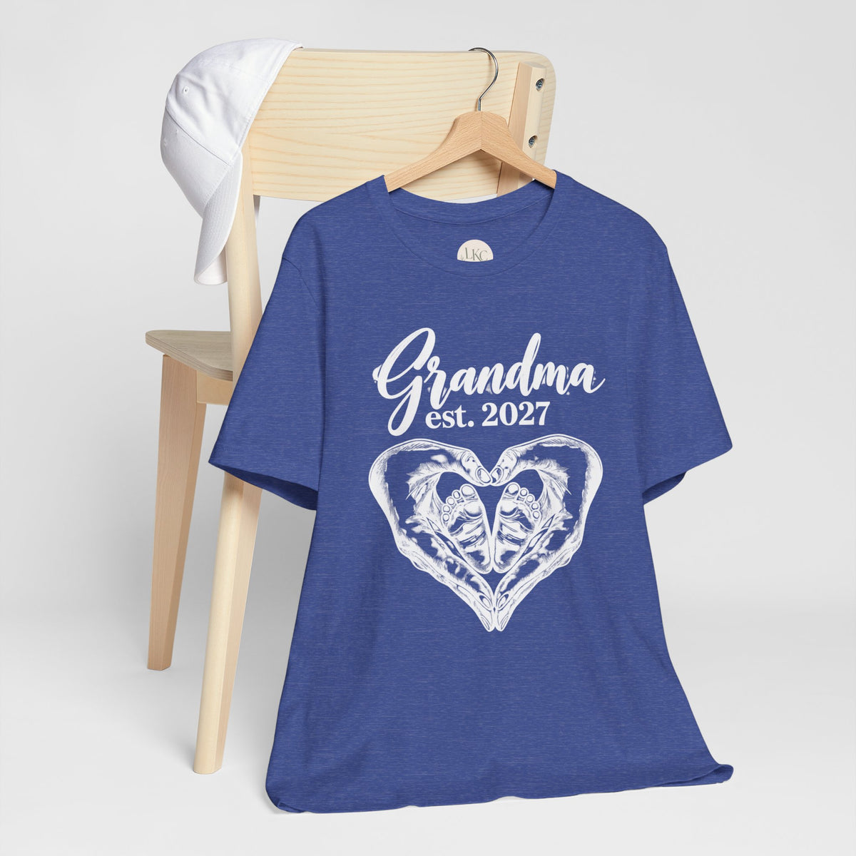Grandma Est. 2027 T-Shirt