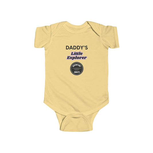 Daddy’s Little Explorer Infant Bodysuit – Baby Onesie with Adventure Badge