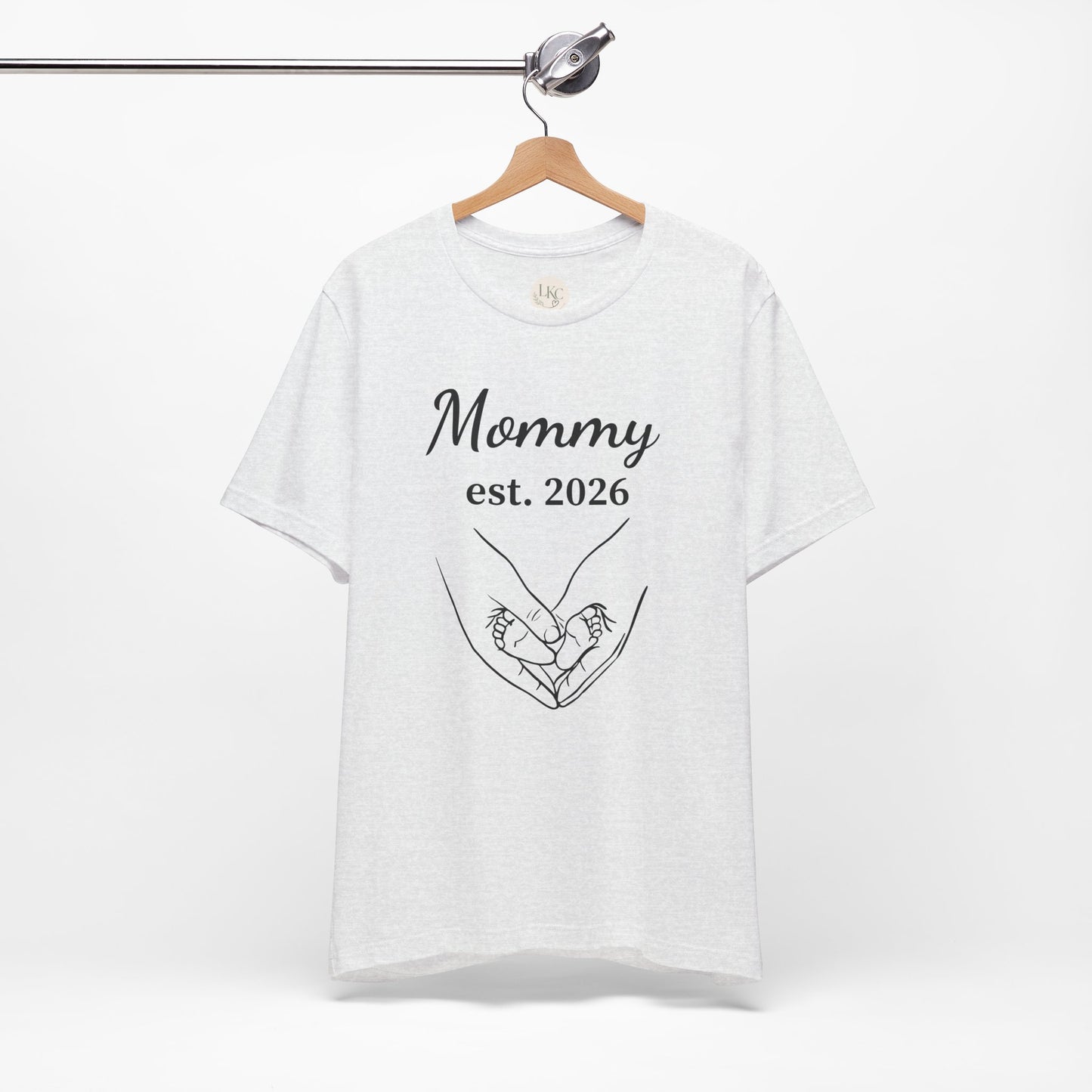 Mommy Est. 2026 T‑Shirt — New Mom Pregnancy Announcement Tee